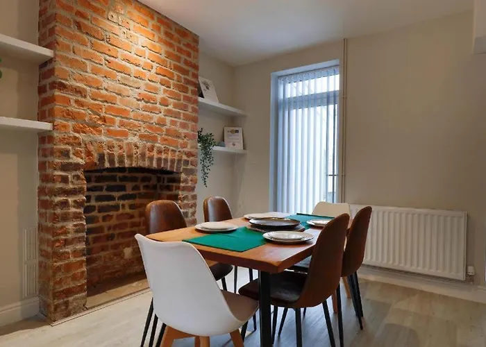 Stylish Stadium Stay, City Centre With Parking