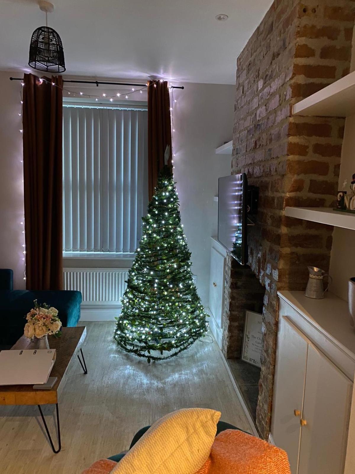 Stylish Stadium Stay, Centre With Parking Apartment Cardiff